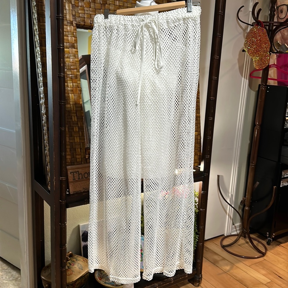 (NWT) Women’s L White Swim Cover Up Pants, Fishnet, Mesh, Spandex with Tie Waist